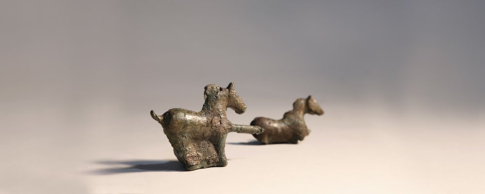 12 Horse-Shaped Bronze Buckle 